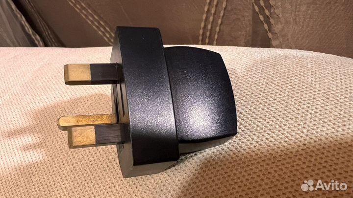 Вилка штепсельная для английской розетки, оригинал