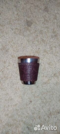 Фляга и рюмка