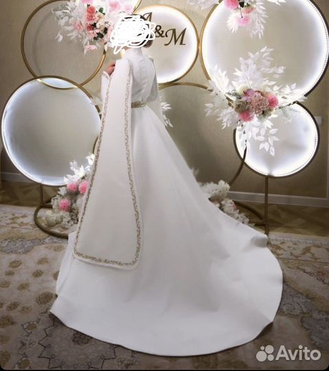 Национальное свадебное платье