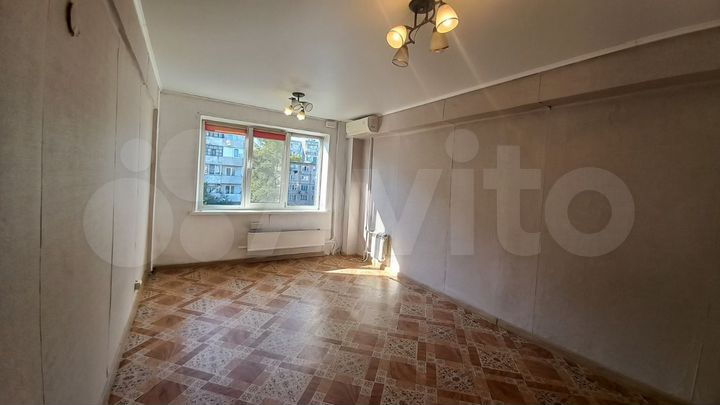 Комната 20 м² в 5-к., 4/5 эт.