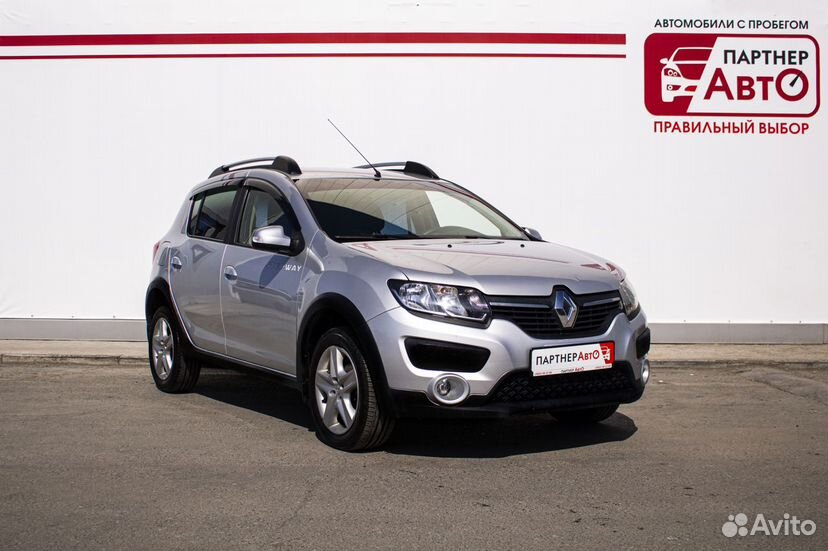 Renault Sandero Stepway 1.6 AT, 2016, 121 002 км