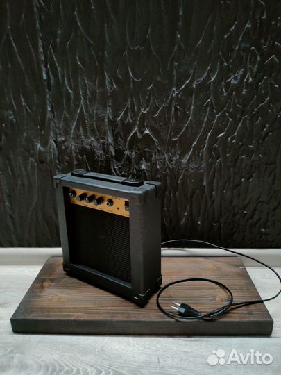 Электро гитара с комбиком