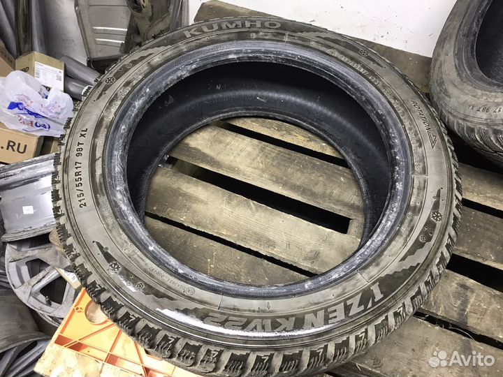 Kumho I'Zen KW22 215/55 R16