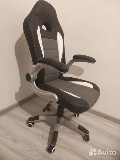 Кресло компьютерное новое