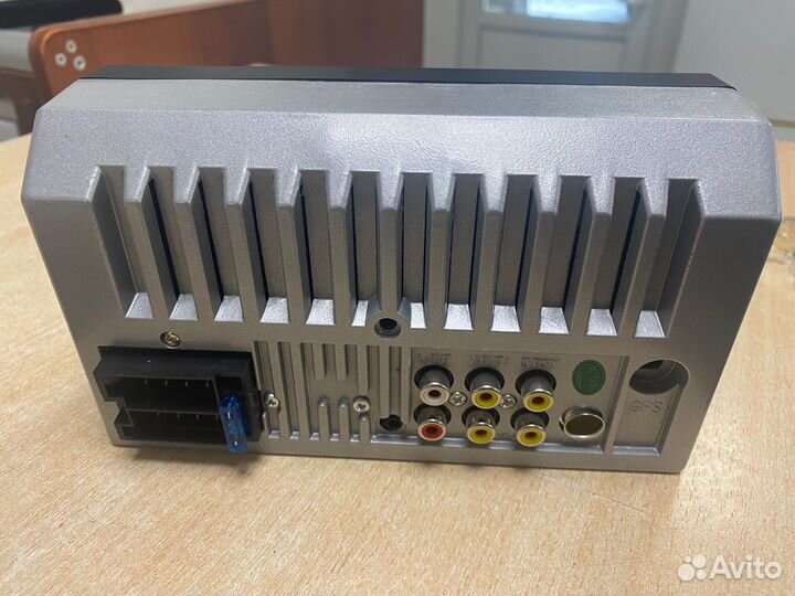 Новая автомагнитола