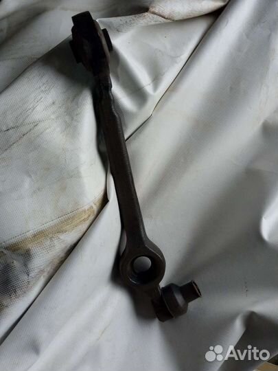 Рычаг подвески передний правый Audi/ Ауди 100/A6