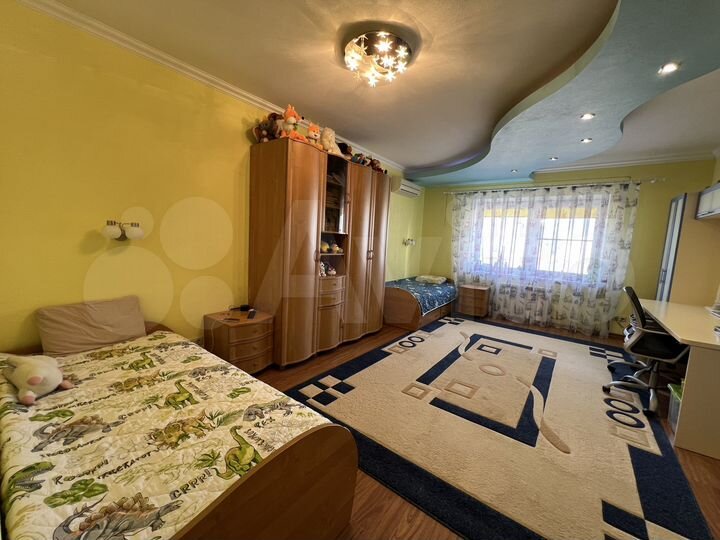 3-к. квартира, 122 м², 7/9 эт.