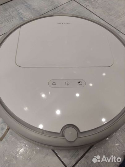 Робот пылесос xiaomi vacuum cleaner E 201-00