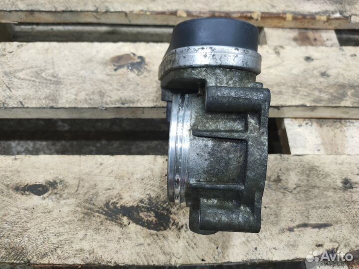 Дроссельная заслонка Bmw 5 E60 N52B25 2005