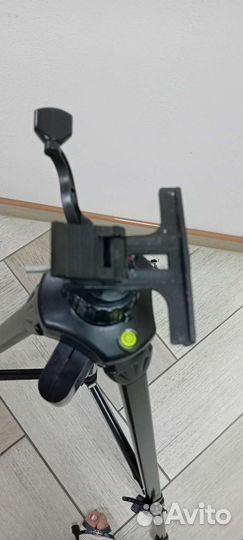 Штатив для фотоаппарата