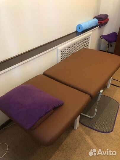 Массажный стол с электроприводом / кушетка