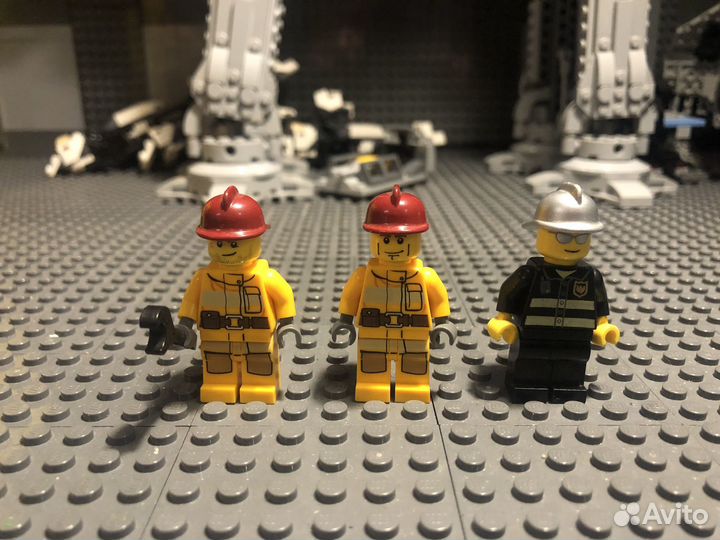 Lego фигурки