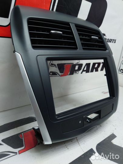 Рамка магнитолы Mitsubishi ASX I (2010—2013)