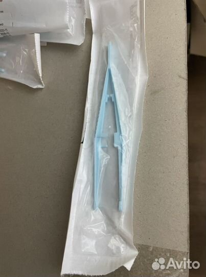 Пинцет стерильный одноразовый