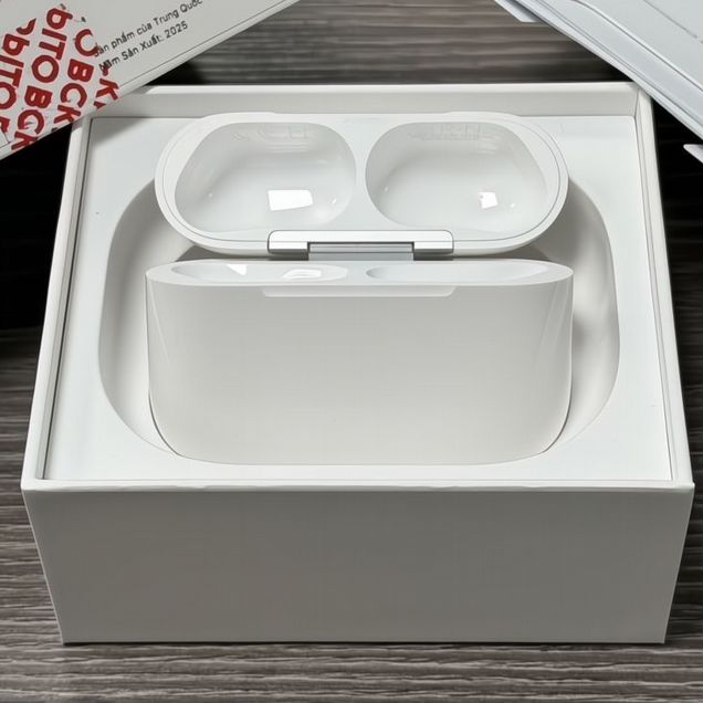 Кейс для AirPods Pro 3 оригинал б/у
