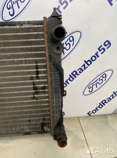 Радиатор двс Skoda Superb B5 2002-2008