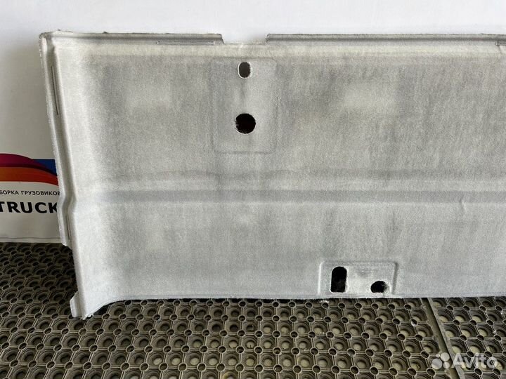 Обшивка потолка Renault T