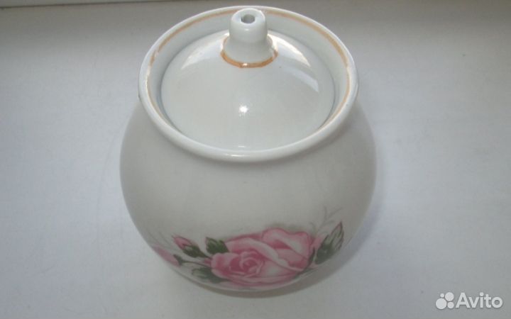 Фарфор. сахарница з-д песочное, целая, СССР