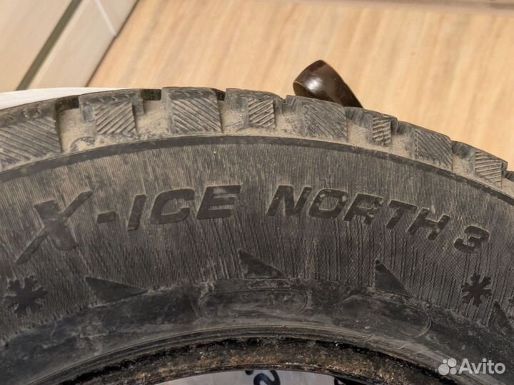 Michelin X-Ice North 3 205/60 R16 96T