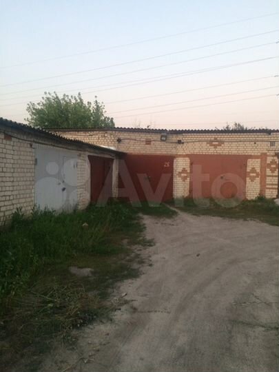 Гараж, > 30 м²