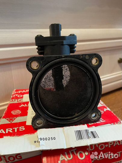 Датчик массового расхода воздуха