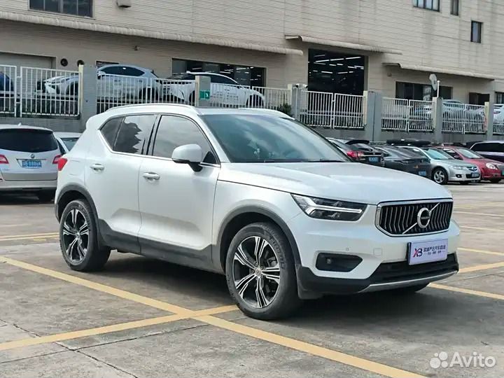 Volvo XC40 2.0 AT, 2021, 33 000 км