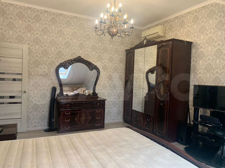 1-к. квартира, 46 м², 4/4 эт.