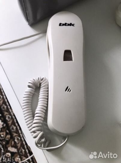 Телефон проводной