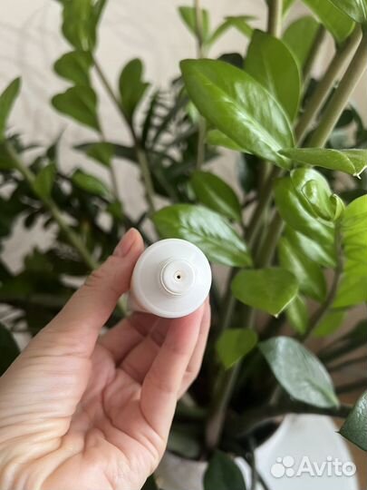 Clarins тональный крем Milky Boost Cream