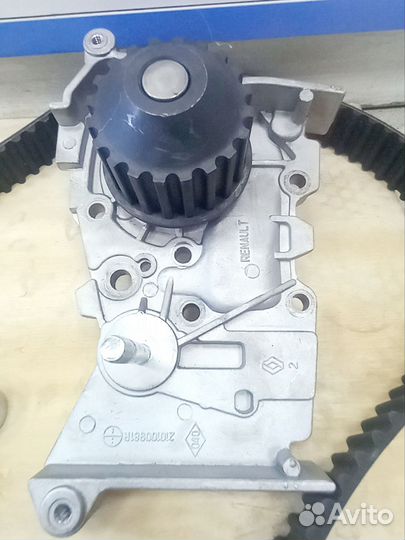 Комплект ремня грм с помпой K4M