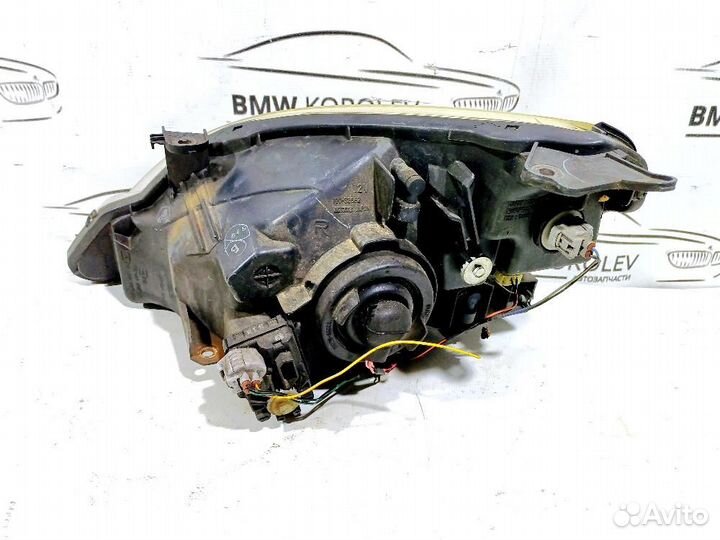 Фара правая (2001-2007) Suzuki Liana