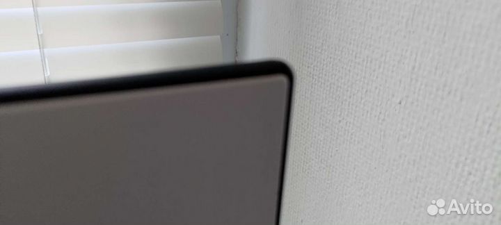 Монитор на запчасти