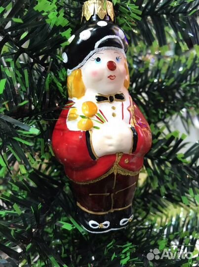 Елочные игрушки из стекла