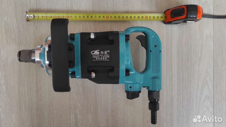 Гайковерт пневматический ударный грузовой 3800Нм