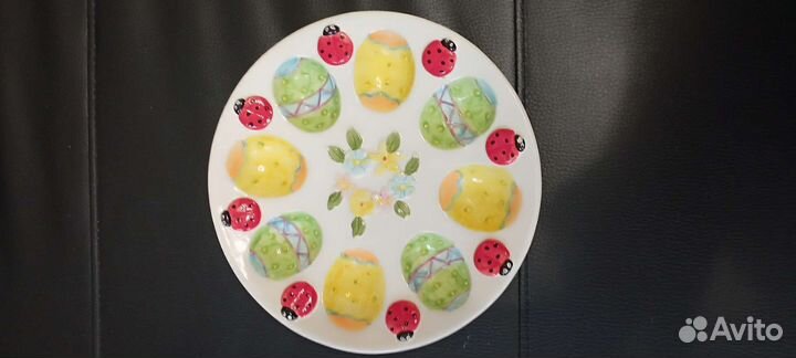 Тарелка для пасхальных яиц