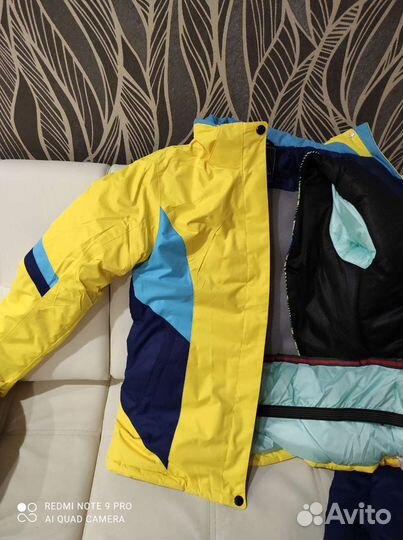 Костюм горнолыжный