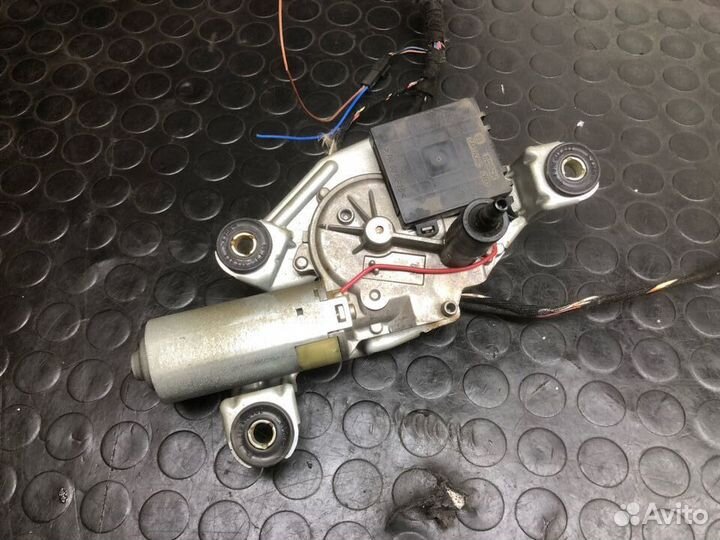 Моторчик стеклоочистителя Range Rover 3