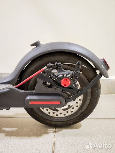 Самокат Xiaomi Mijia M365 с дополнениями