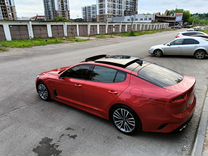 Kia Stinger 2.0 AT, 2018, 79 000 км, с пробегом, цена 2 690 000 руб.