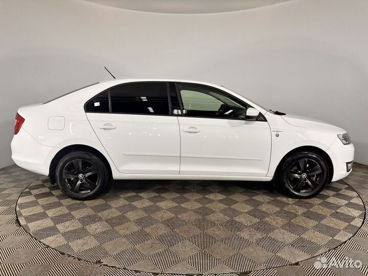 Skoda Rapid 1.6 AT, 2016, 72 993 км