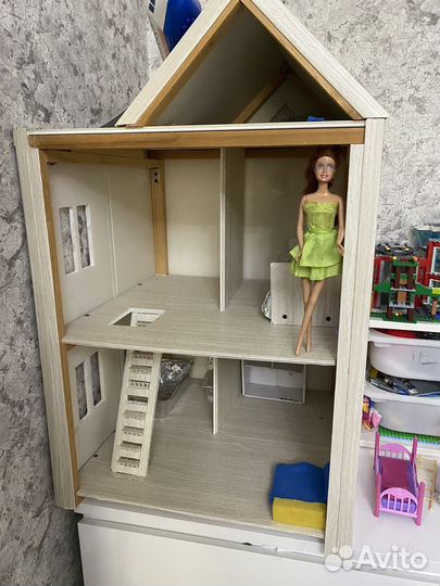 Домик кукольный