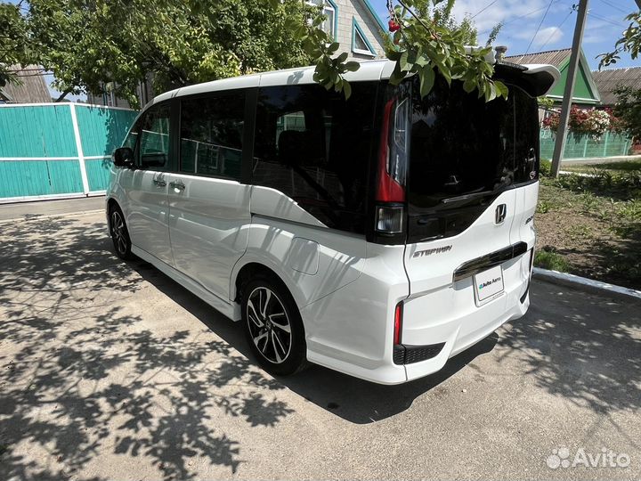 Honda Stepwgn 1.5 CVT, 2016, 95 000 км