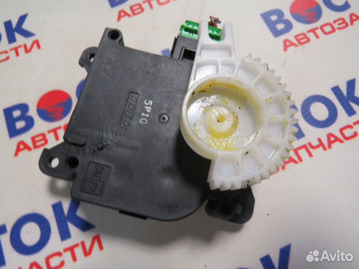 Привод заслонок отопителя honda civic FK2