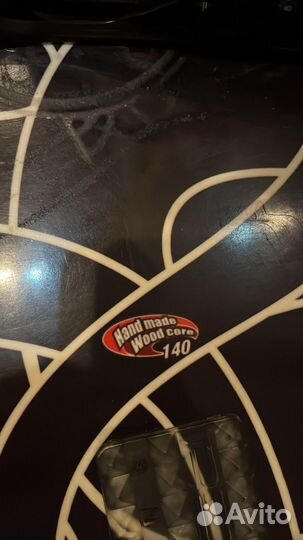 Сноуборд с креплениями 140