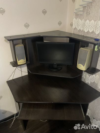 Компьютерный стол бу