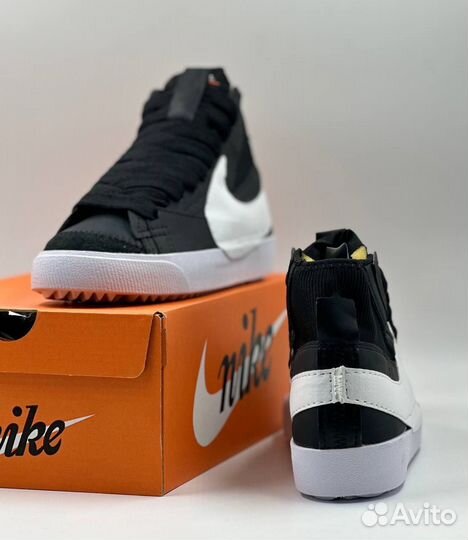 Кроссовки Nike Blazer Mid 77 Jumbo