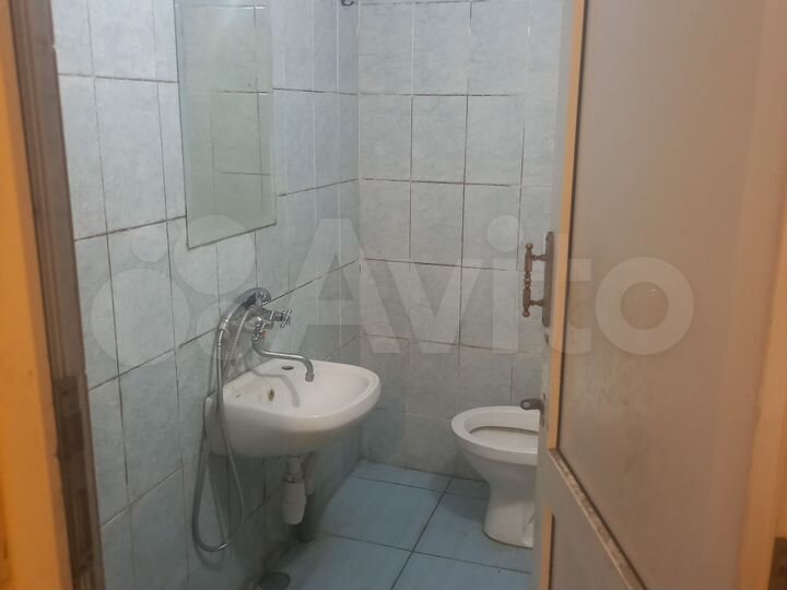 Комната 16 м² в 2-к., 1/3 эт.