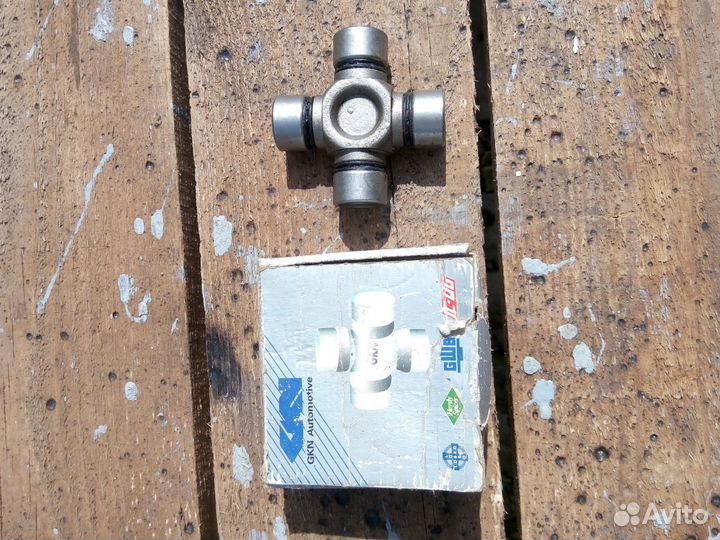 Крестовина форд скорпио диаметр 22мм GKN Automotiv