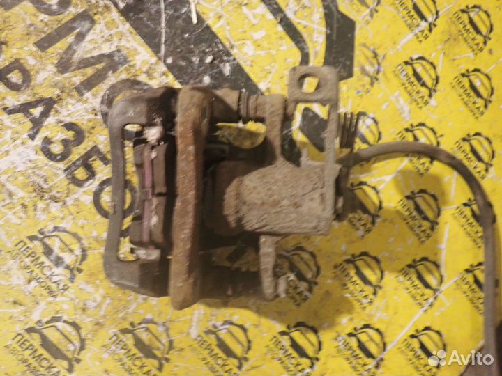 Суппорт задний SsangYong Tivoli