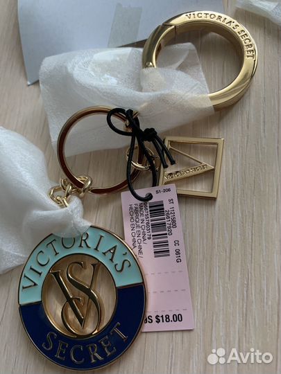 Брелок Victoria‘s Secret